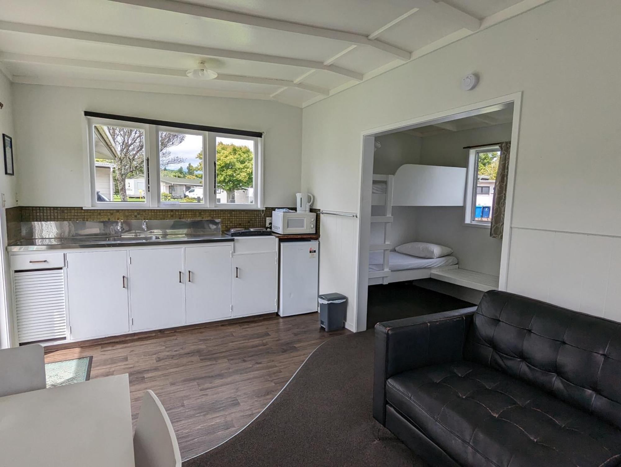 Holdens Bay Holiday Park Rotorua Exterior photo