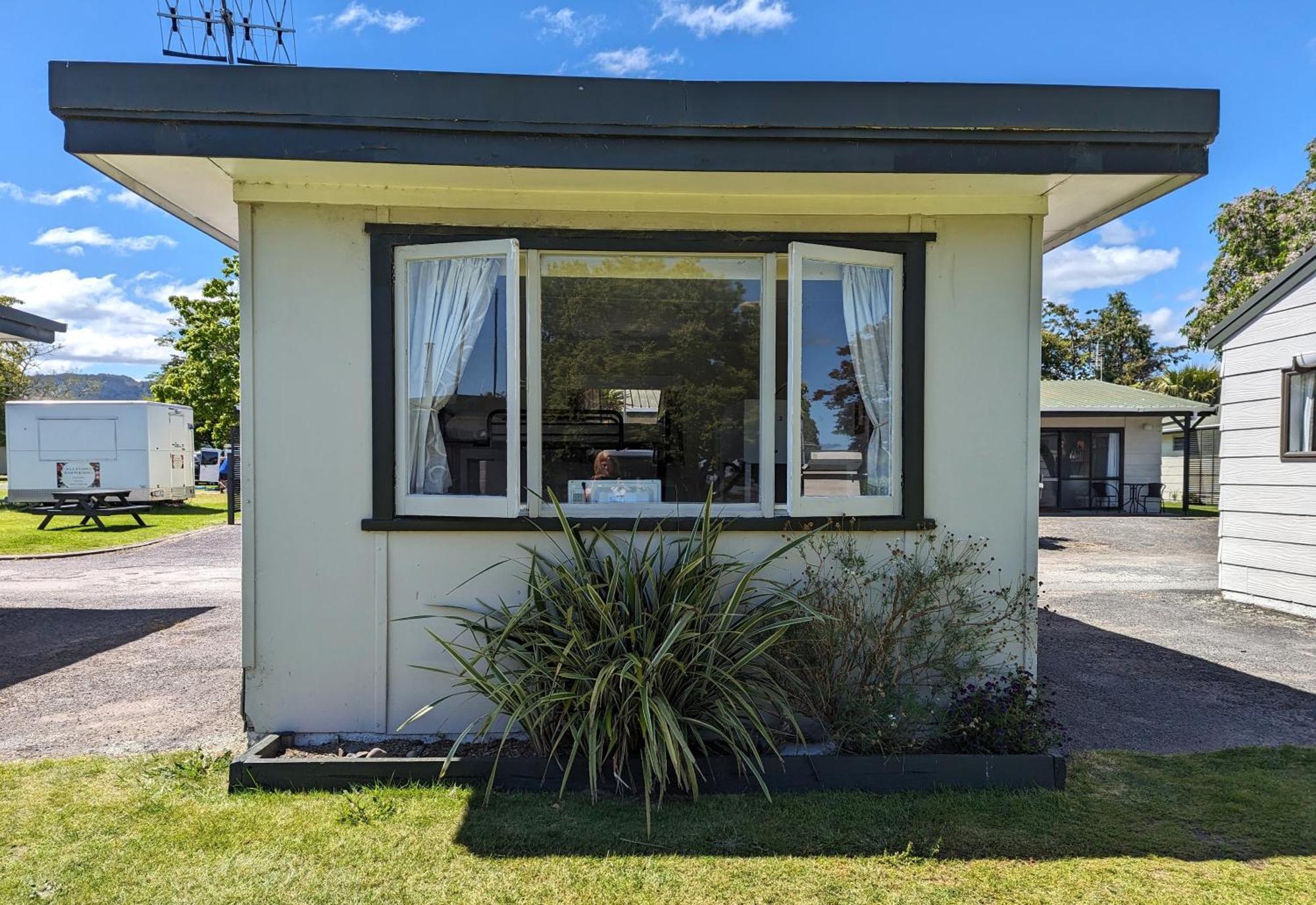 Holdens Bay Holiday Park Rotorua Exterior photo