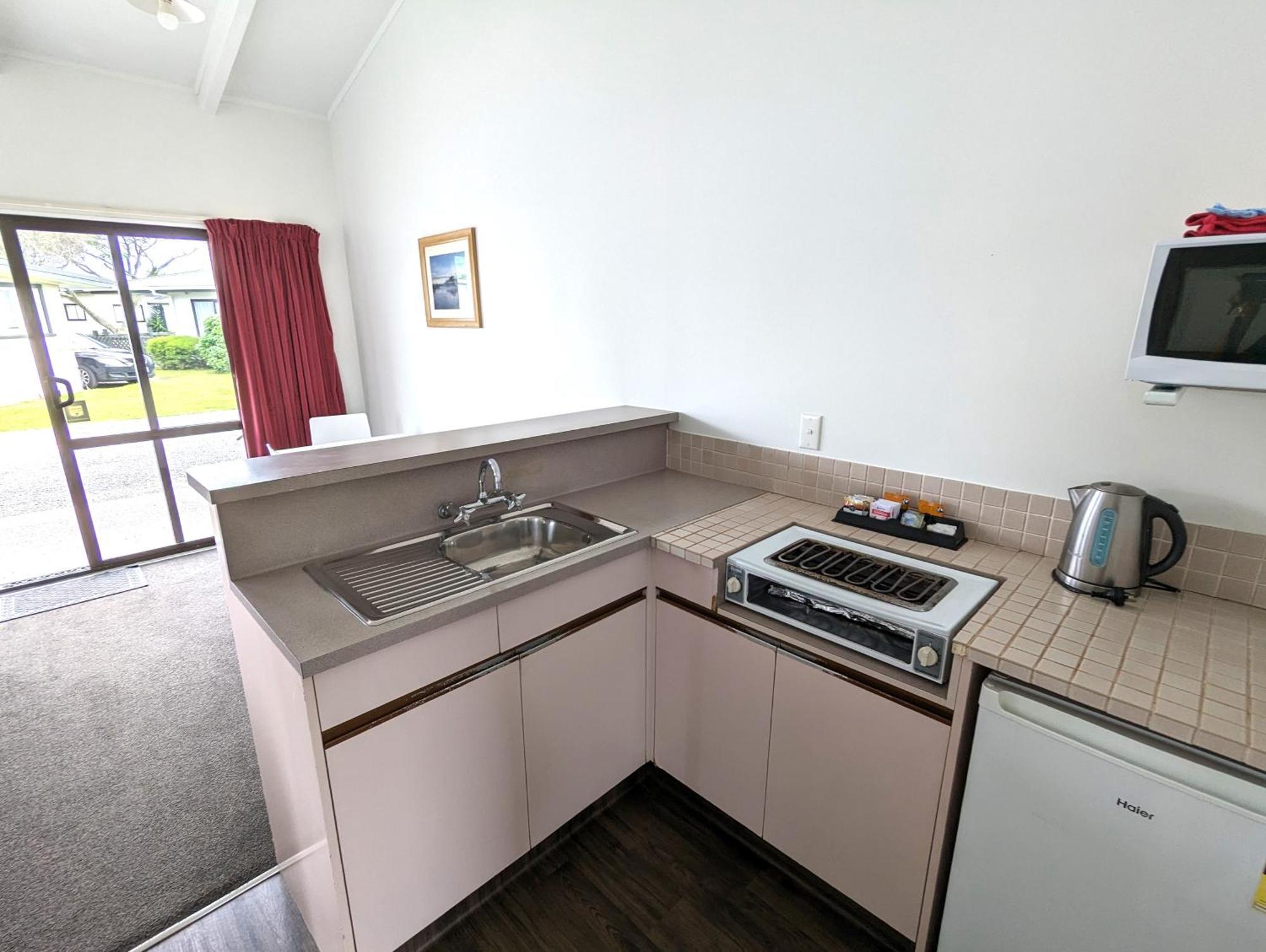 Holdens Bay Holiday Park Rotorua Exterior photo