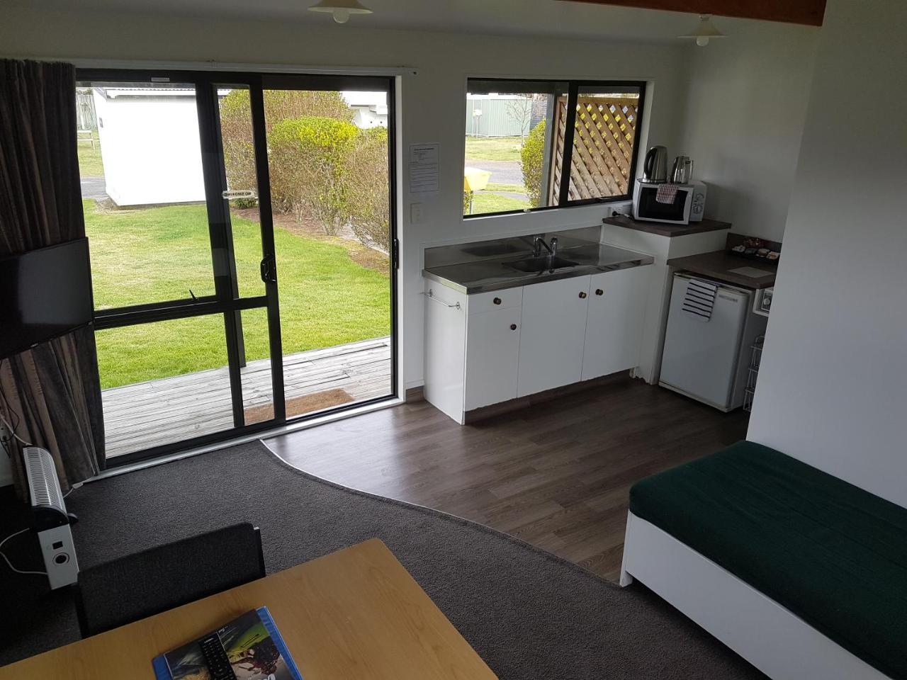 Holdens Bay Holiday Park Rotorua Exterior photo