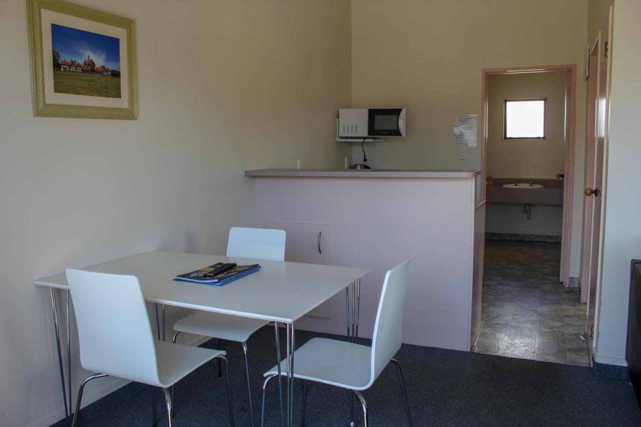Holdens Bay Holiday Park Rotorua Exterior photo